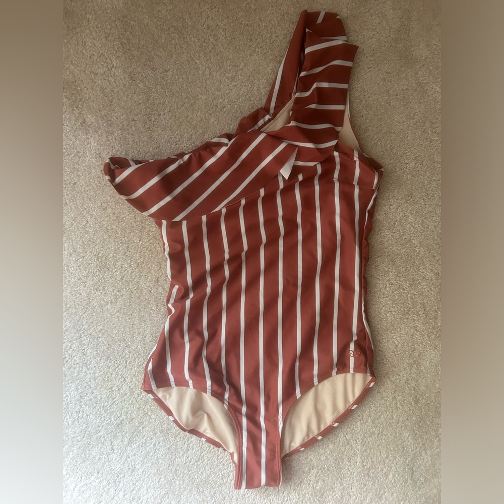 Albionfit One piece Swimsuit (one shoulder)